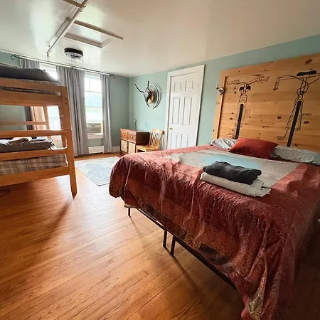 Coho: Conway Hostel-2